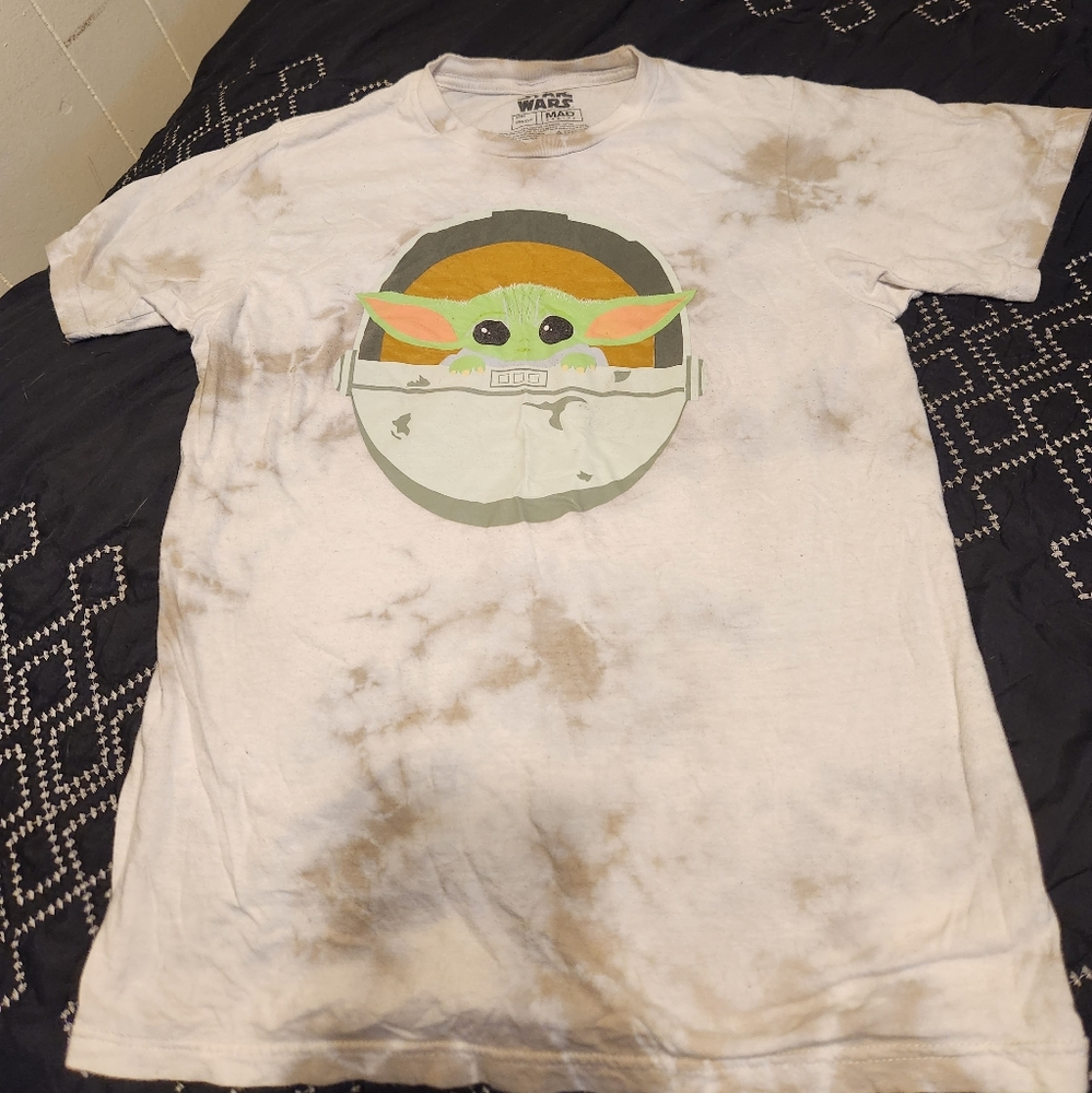 Star Wars Baby Yoda Grogu tye dye small tshirt